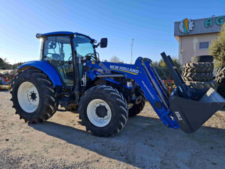 Trattore NEW HOLLAND mod. T5.105 con caricatore