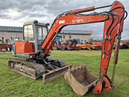 Escavatore KUBOTA mod. KX 161