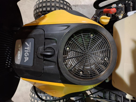 Trattorino rasaerba modello STIGA 7-102 TCNS HYDRO