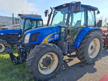 Trattore NEW HOLLAND mod. TLA 90