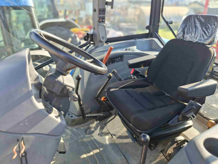 Trattore NEW HOLLAND mod. TLA 90