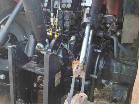 Trattore CASE IH mod. PUMA 215