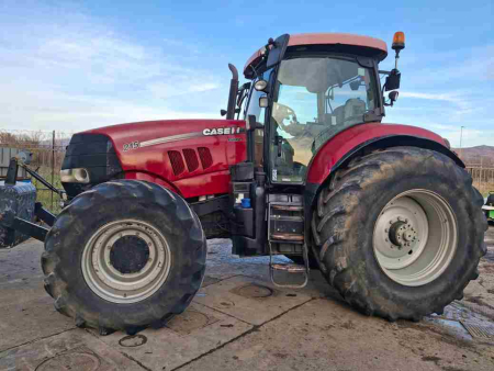 Trattore CASE IH mod. PUMA 215