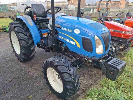 Trattore NEW HOLLAND mod. BOOMER 50